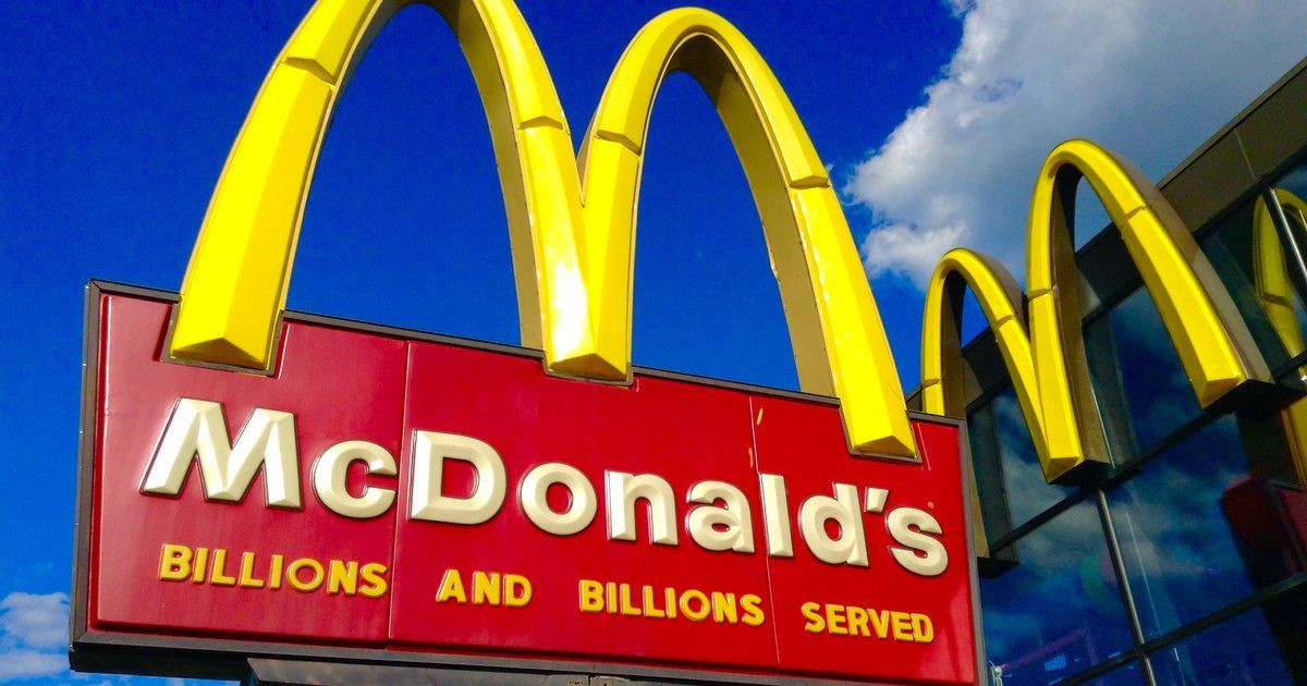 Mcdonalds Apple Pie Vegan
 McDonald s ly Vegan Item Is Ridiculously Popular