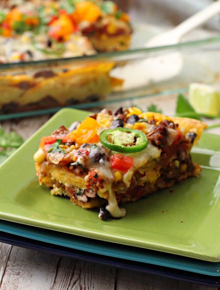 Mexican Casserole With Tortillas
 Mexican Casserole with Ground Beef and Corn Tortillas