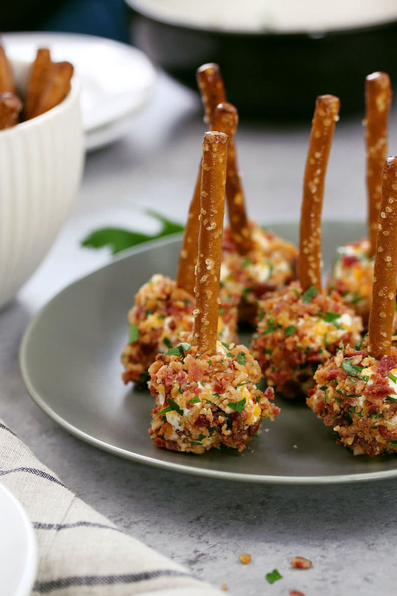 Mini Cheese Ball Appetizers
 Mini Bacon Ranch Cheese Ball Recipe Game Day and Party