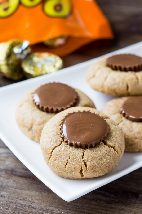 Peanut Butter Cookies With Reeses Cup
 Reese s Peanut Butter Cup Cookies Just so Tasty