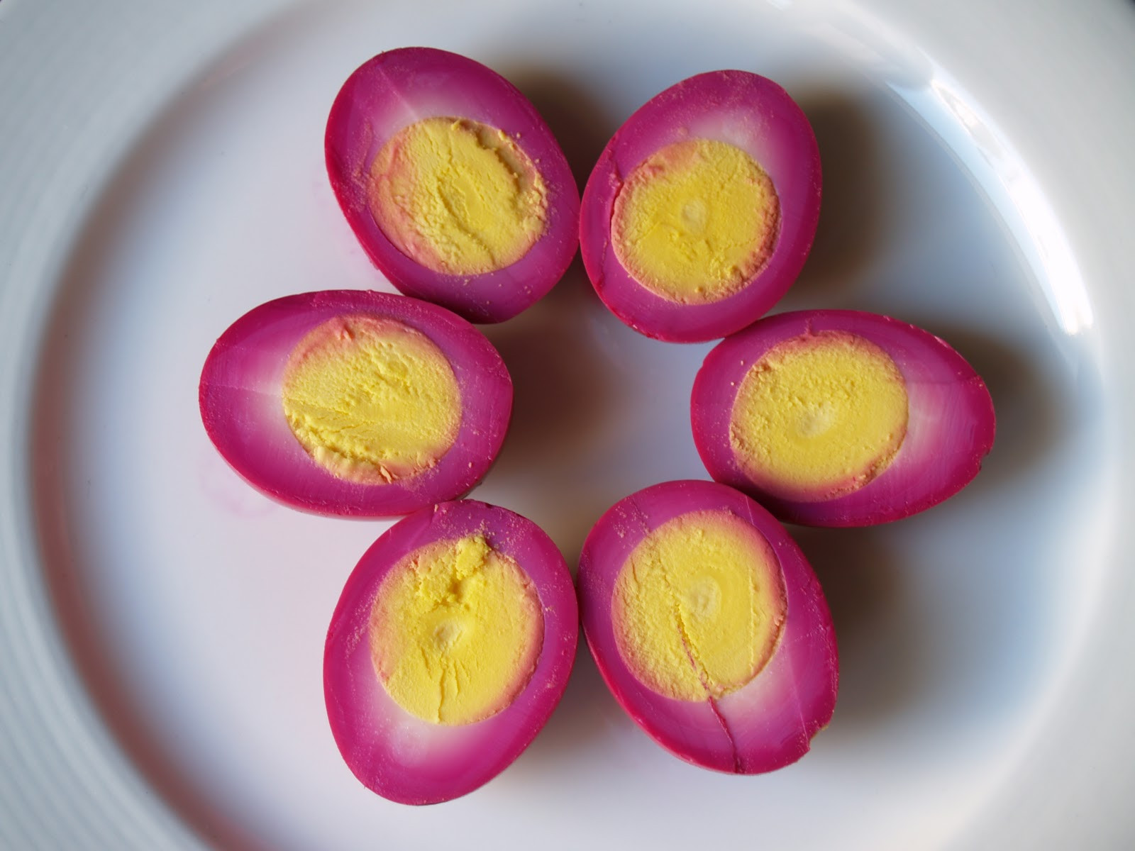 Pickled Eggs Beet
 31 Ways to Eat Up Your Hard Boiled Easter Eggs Momtastic