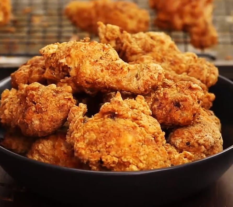 Popeyes Fried Chicken Recipe
 Copycat Popeye’s Chicken – Homemade