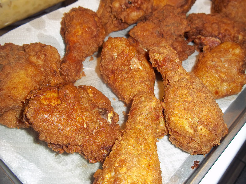 Popeyes Fried Chicken Recipe
 The Daily Smash Crazy Cooking Challange Popeyes Style