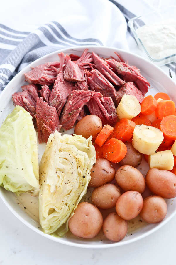 Pressure Cook Corned Beef And Cabbage
 Instant Pot Pressure Cooker Corned Beef and Cabbage