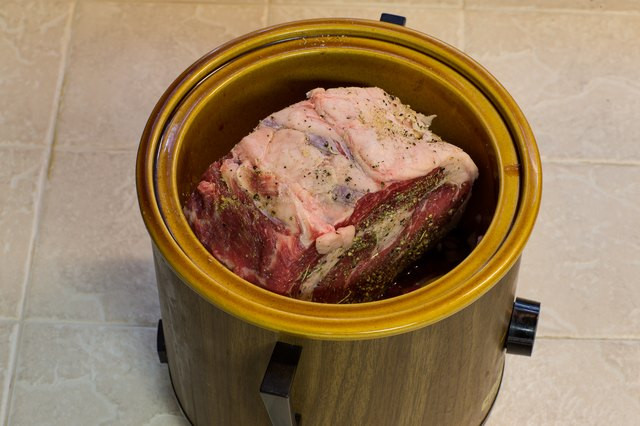 Prime Rib Slow Cooker
 How to Cook a Prime Rib Roast in a Crock Pot With