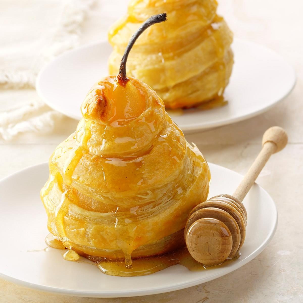 Puff Pastry Dinner Recipes
 Honeyed Pears in Puff Pastry Recipe