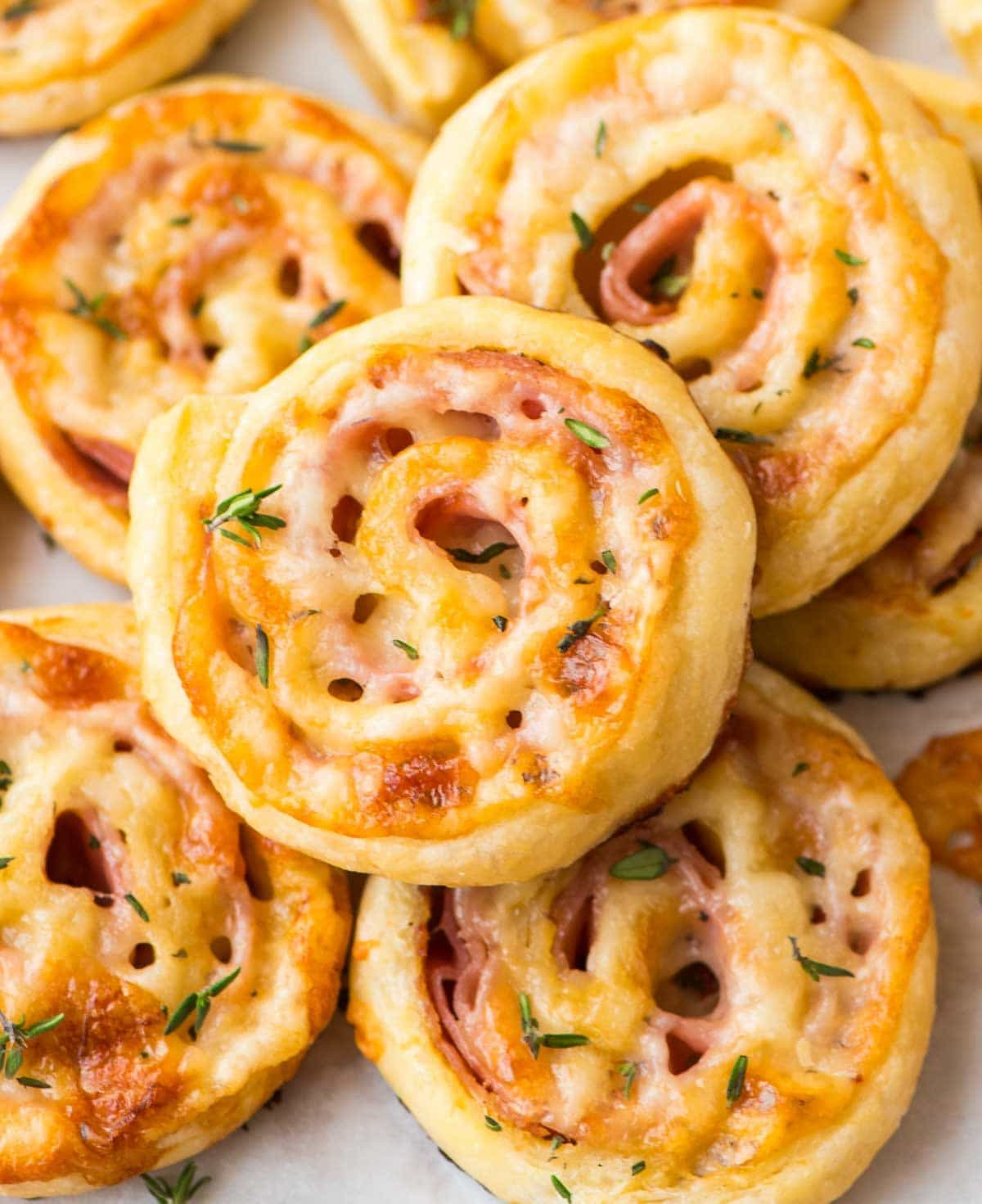 Puff Pastry Ideas Appetizers
 Ham and Cheese Pinwheels – WellPlated