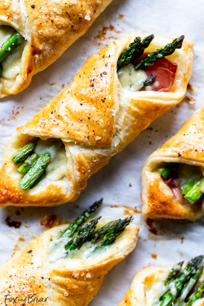 Puff Pastry Ideas Appetizers
 Prosciutto Asparagus Puff Pastry Bundles appetizer Fox
