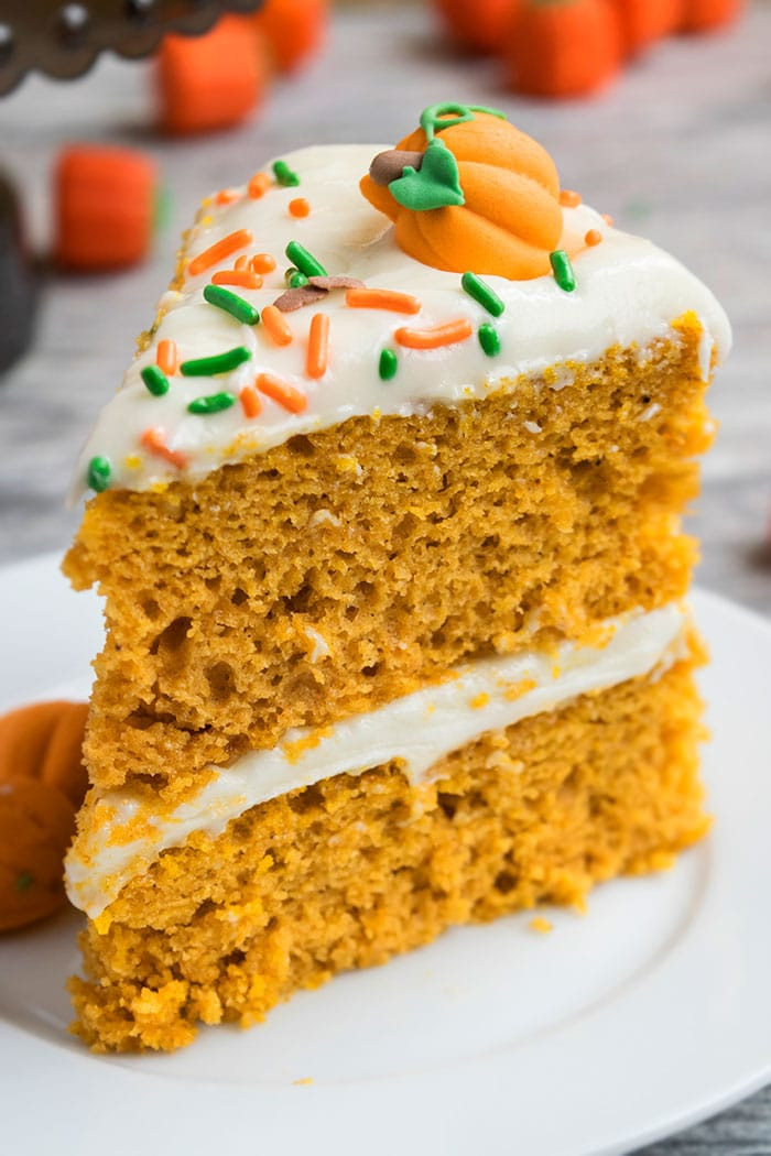 Pumpkin Cake With Yellow Cake Mix
 Easy Pumpkin Cake Recipe With Cake Mix CakeWhiz