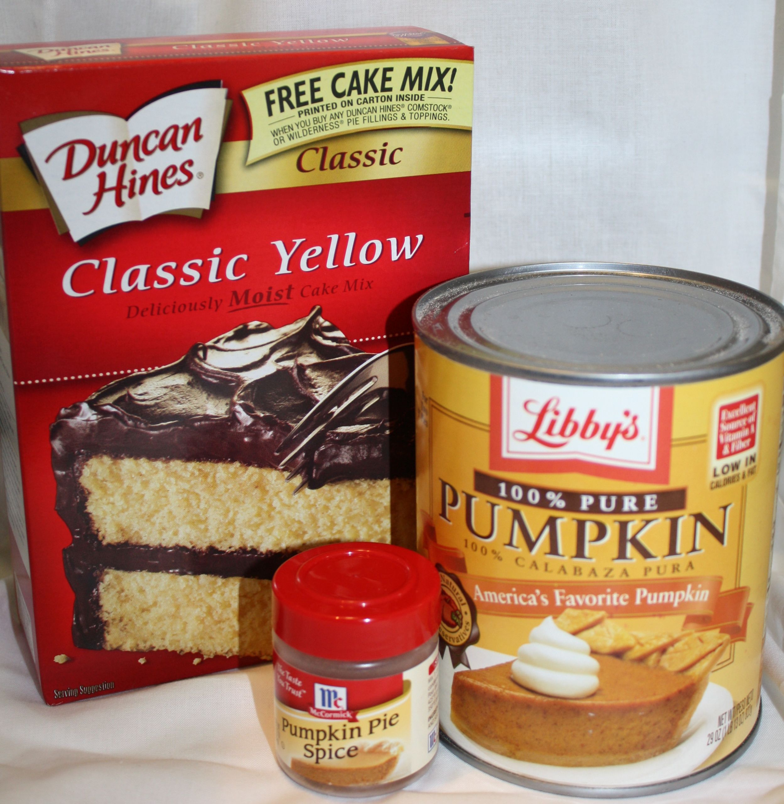 Pumpkin Cake With Yellow Cake Mix
 Super Easy Pumpkin Cake Mix Cupcakes