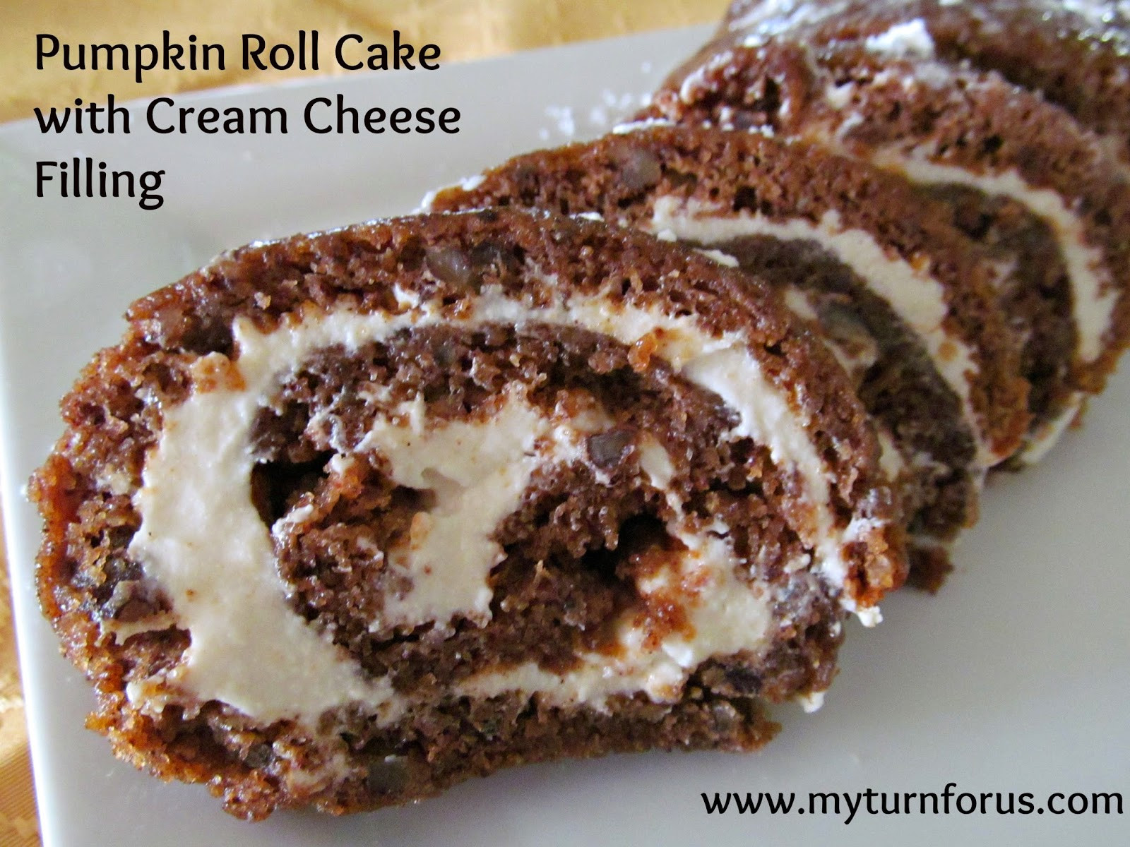 Pumpkin Roll Recipes With Cream Cheese Filling
 Pumpkin Roll Cake With Cream Cheese Filling