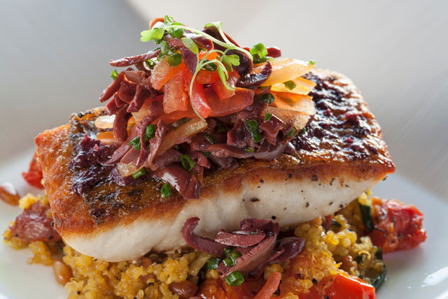 Quinoa And Fish
 Grilled Fish and Ve able Quinoa Medley Recipe List