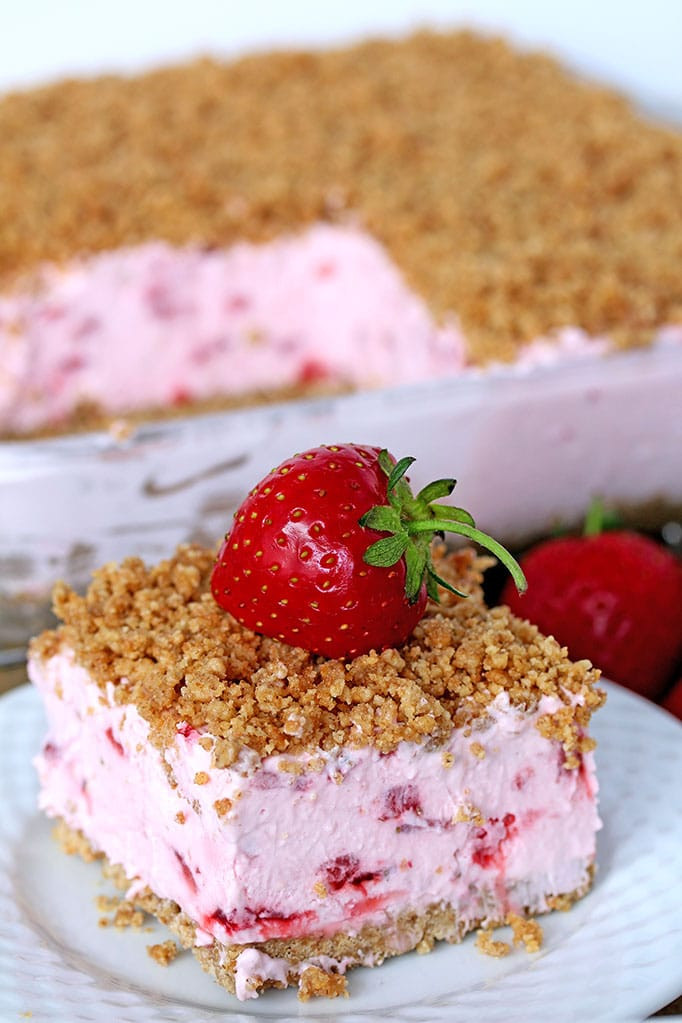Refreshing Summer Desserts
 Easy Frozen Strawberry Dessert refreshing creamy frozen