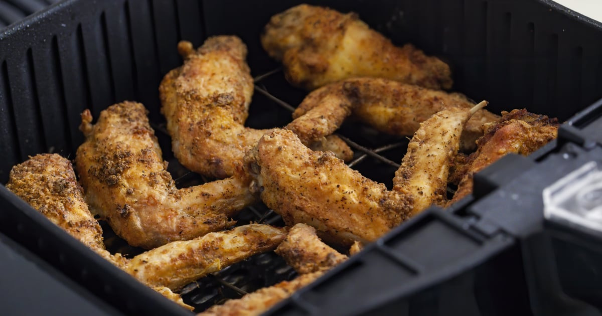 Reheat Fried Chicken In Air Fryer
 How to Reheat Fried Chicken in an Air Fryer