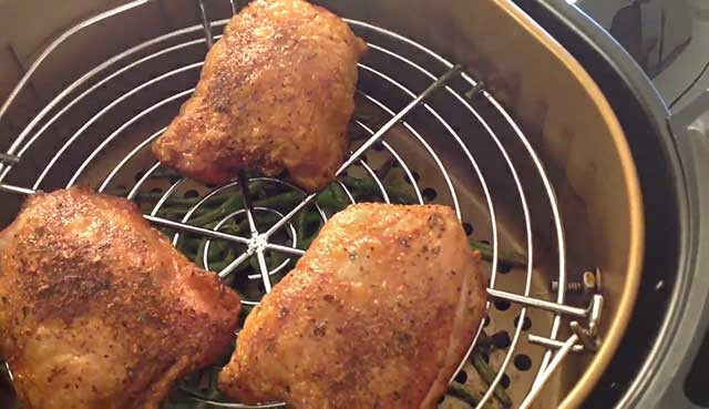 Reheat Fried Chicken In Air Fryer
 Best Way to Reheat Fried Chicken That Still Crispy