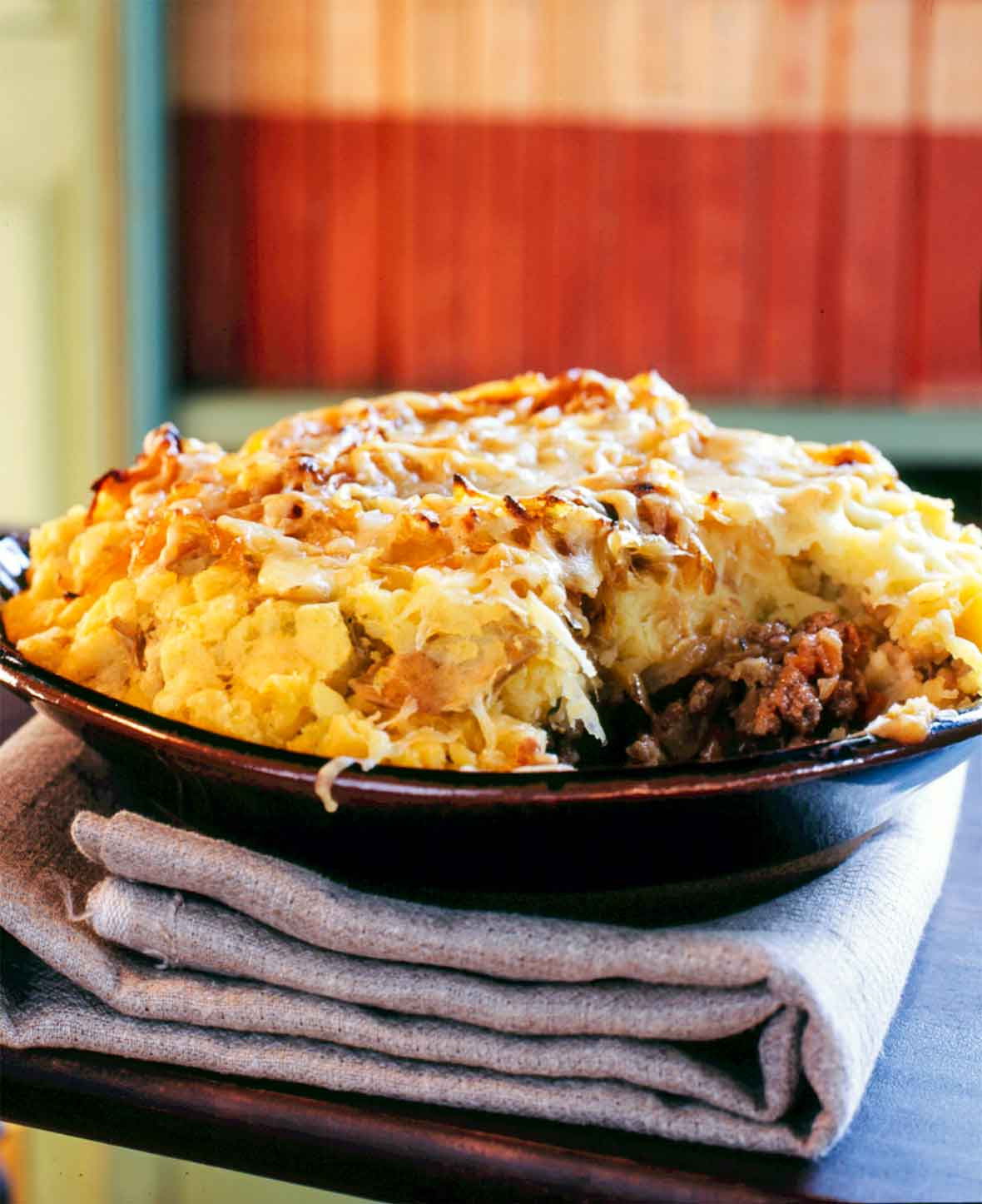 Shepherd'S Pie With Cheese
 Shepherd s Pie with ions and Cheddar Recipe
