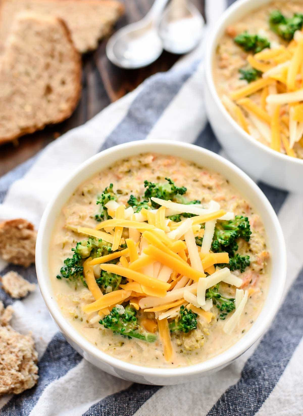 Slow Cooker Broccoli Cheddar Soup
 Slow Cooker Broccoli Cheese Soup With Fresh Veggies