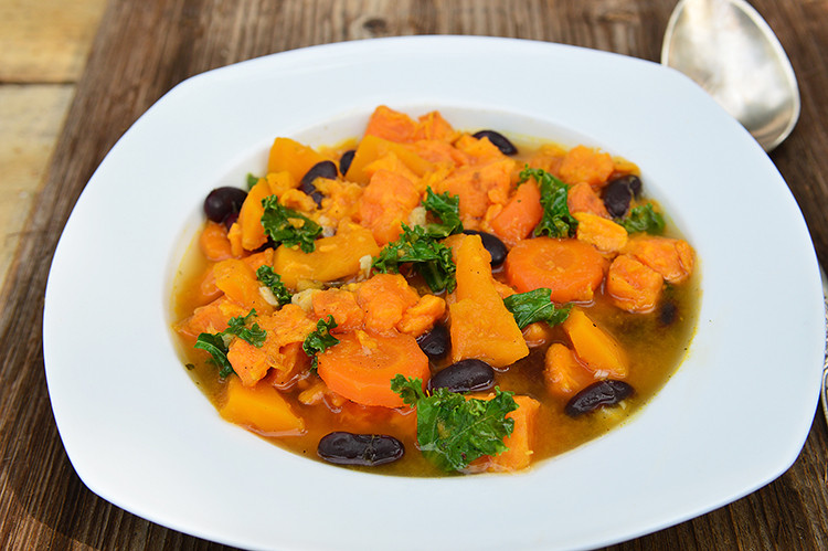 Slow Cooker Butternut Squash Stew
 Slow Cooker Butternut Squash & Kale Stew
