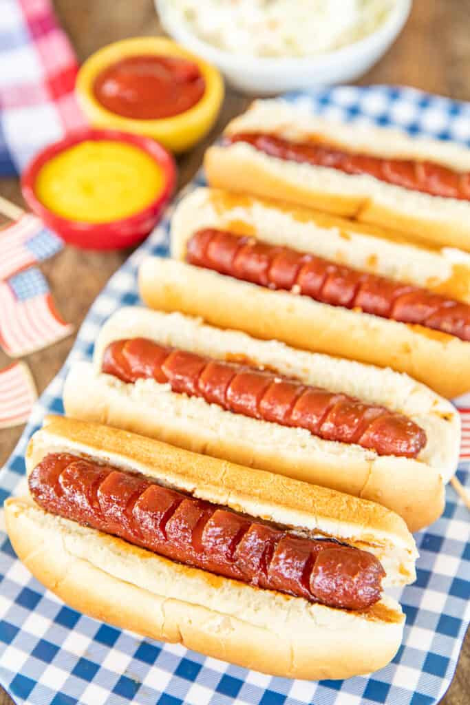 Slow Cooker Hot Dogs
 Slow Cooker BBQ Hot Dogs Plain Chicken