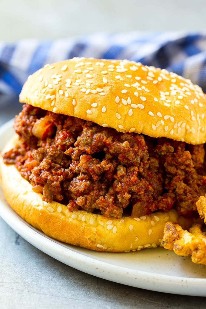 Slow Cooker Sloppy Joes
 Slow Cooker Sloppy Joes Dinner at the Zoo