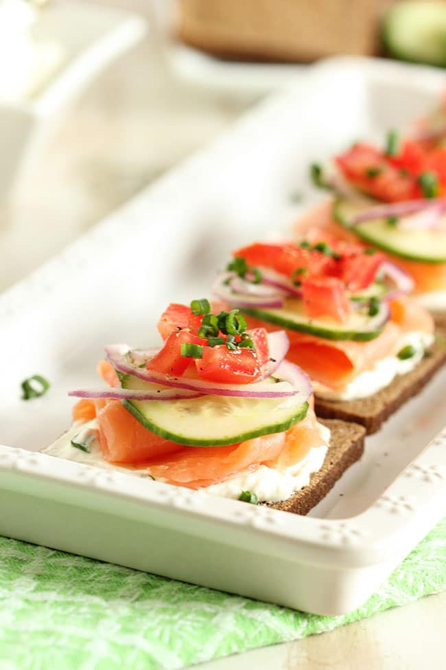 Smoked Salmon And Cream Cheese Appetizer
 Smoked Salmon Canapes with Whipped Chive Cream Cheese