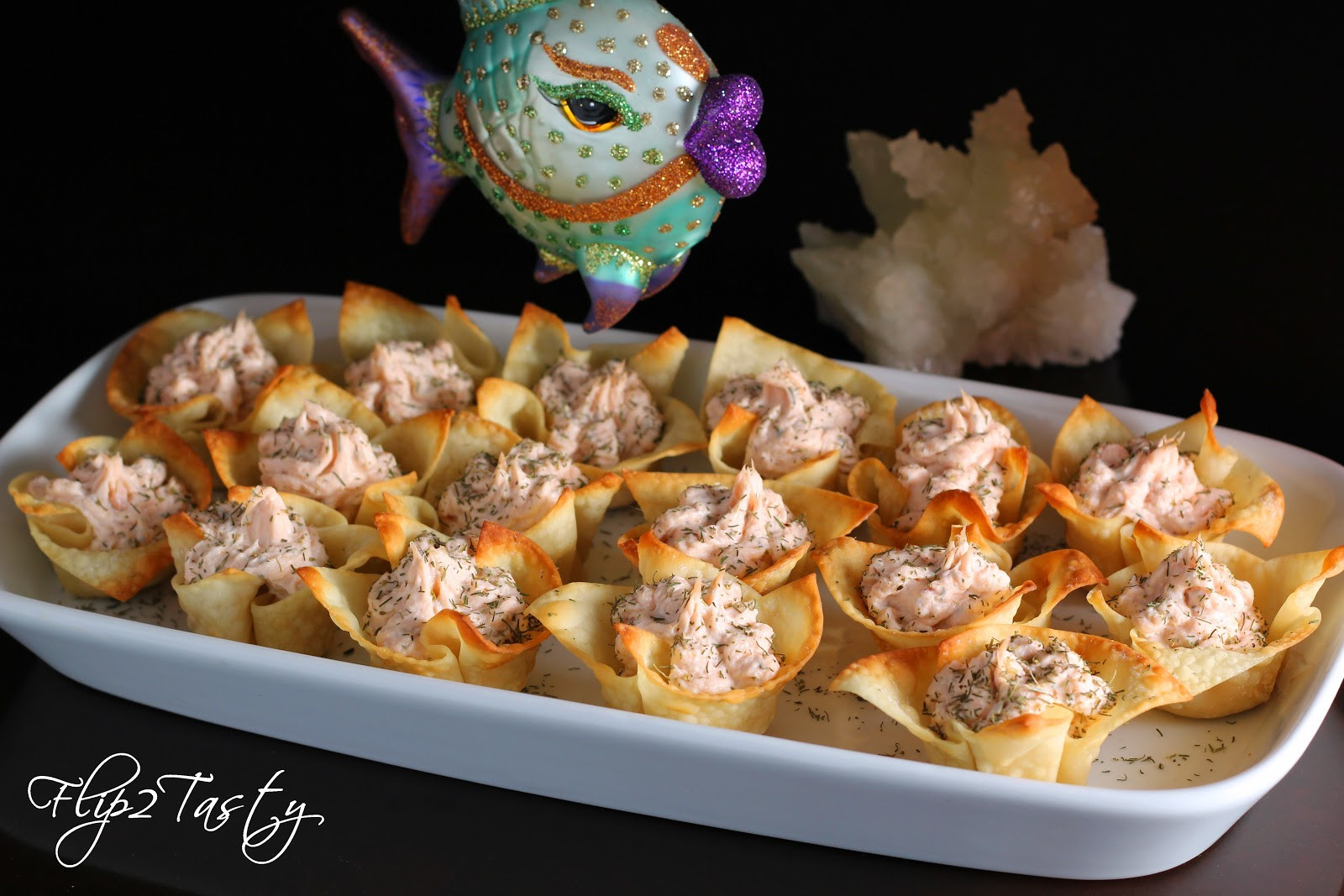 Smoked Salmon And Cream Cheese Appetizer
 Smoked Salmon Cream Cheese Spread Flip2Tasty