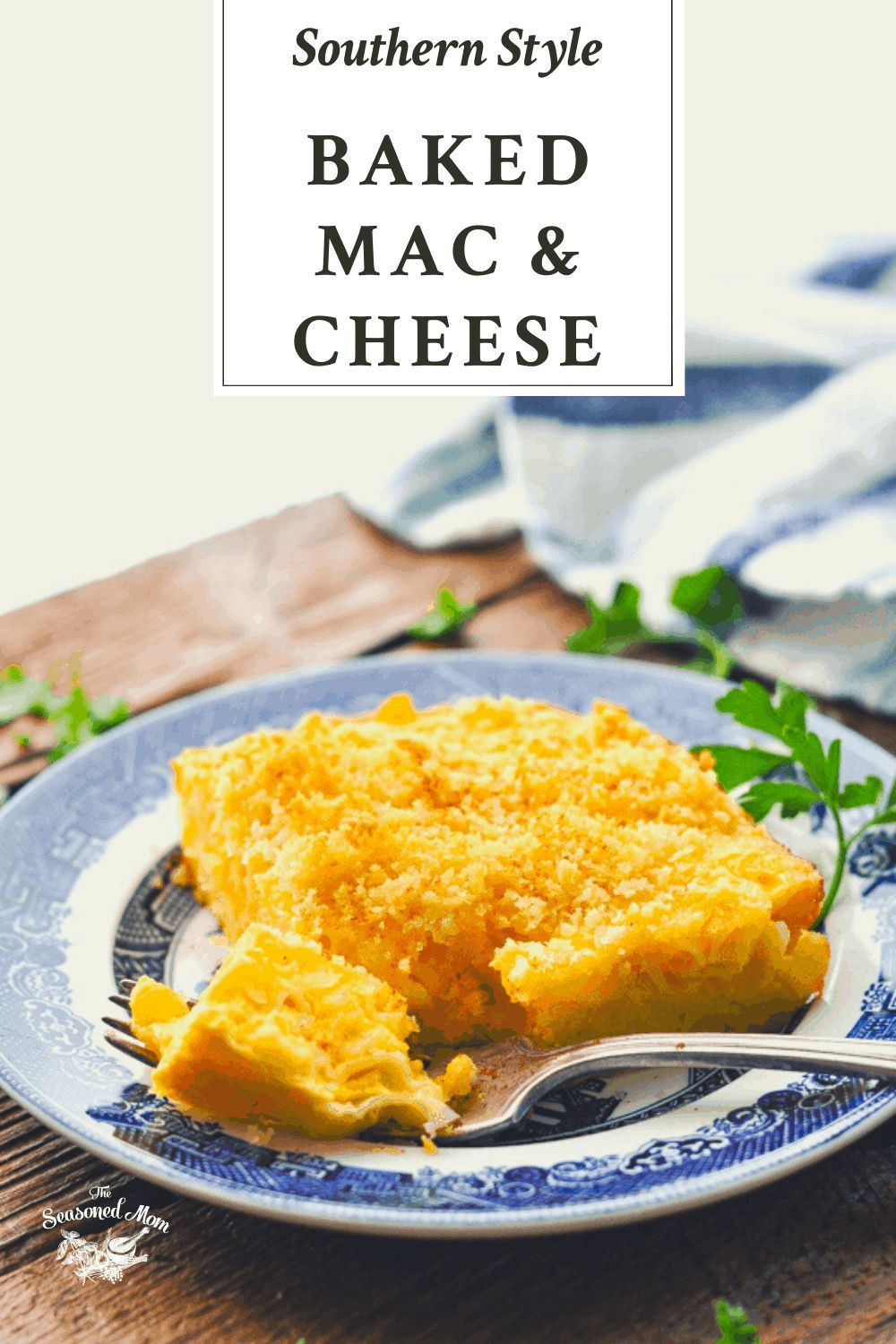 southern baked macaroni and cheese with bread crumbs