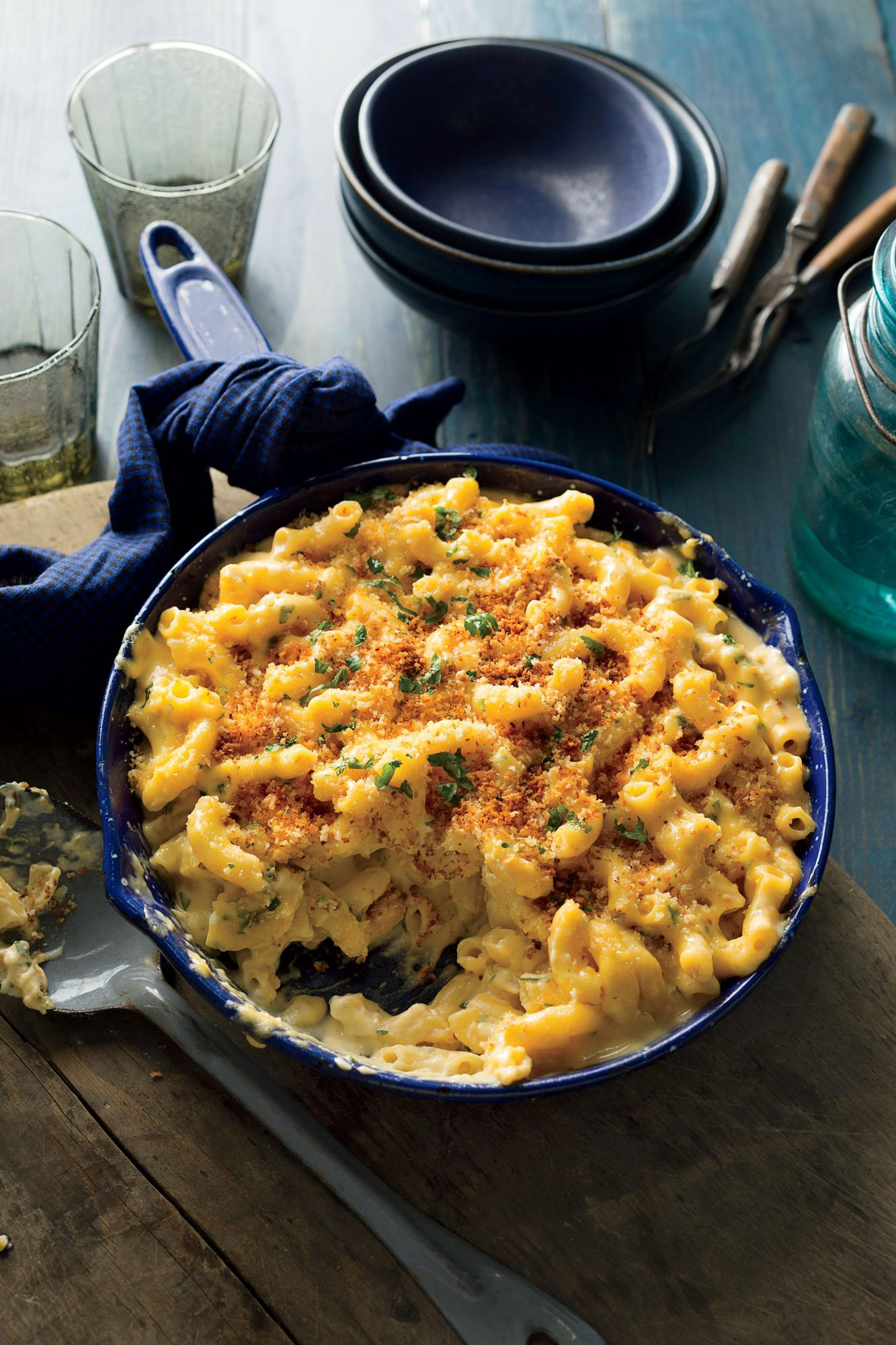 Southern Baked Macaroni And Cheese With Bread Crumbs
 Skillet Mac and Cheese with Crispy Breadcrumbs Recipe