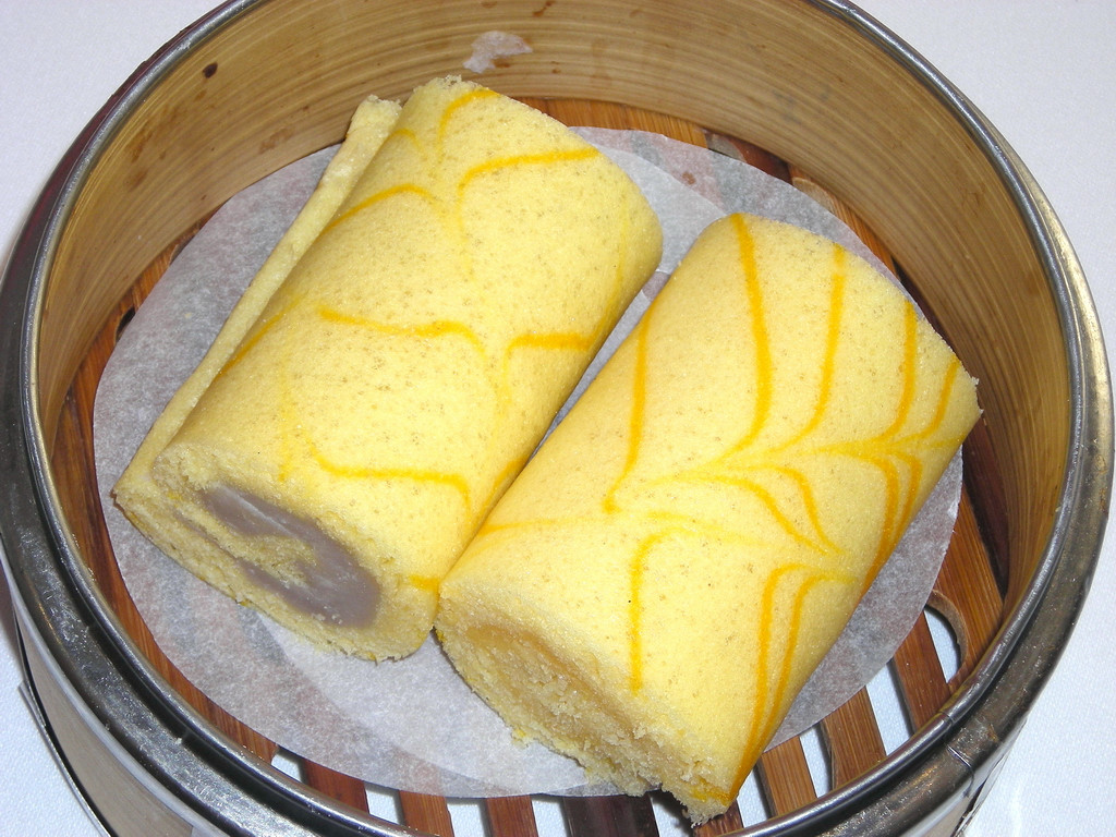 Sponge Cake Roll
 Sponge Cake Roll Recipegreat