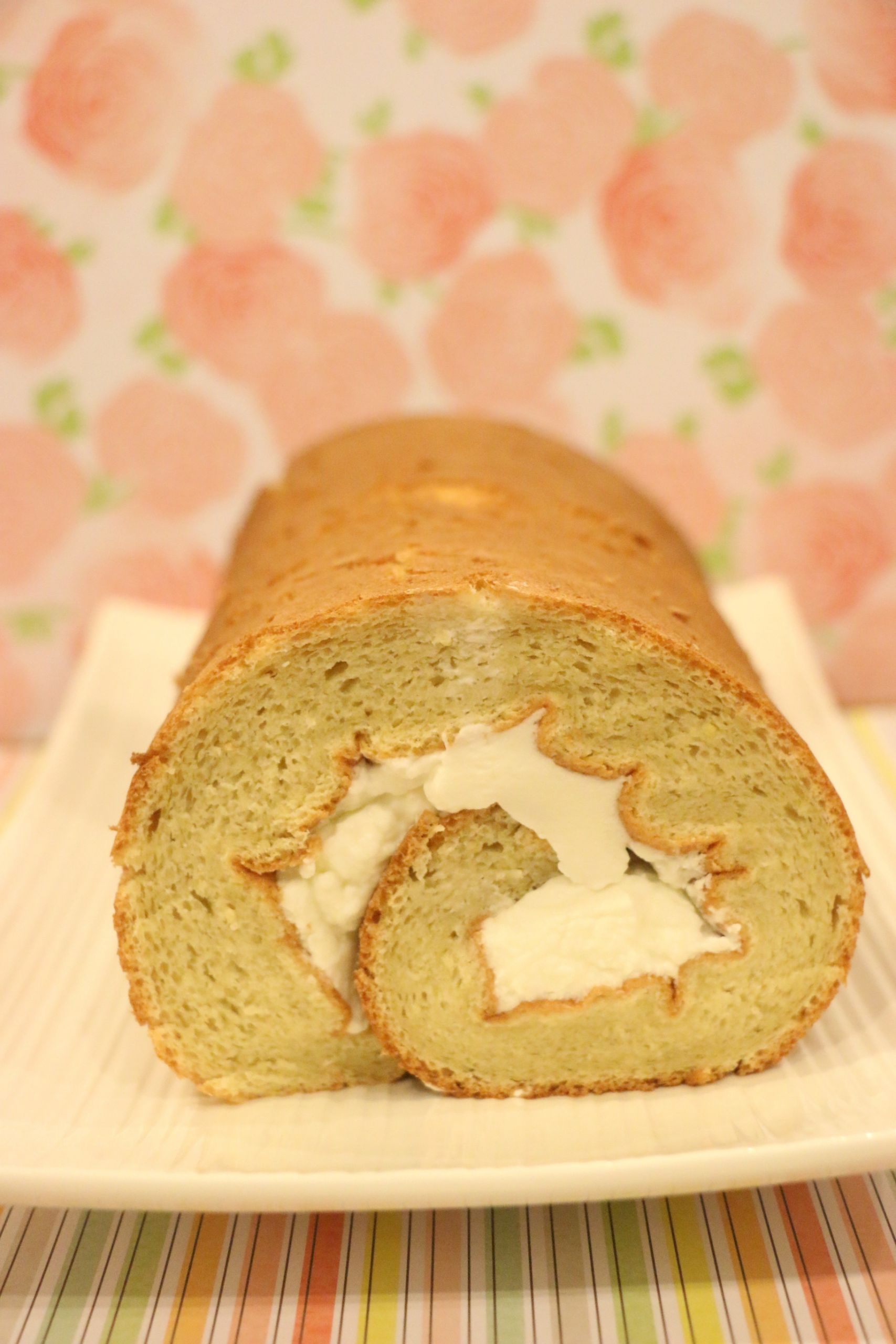 Sponge Cake Roll
 Chinese Style Sponge Cake Roll 蛋糕卷 – The Chen Kitchen