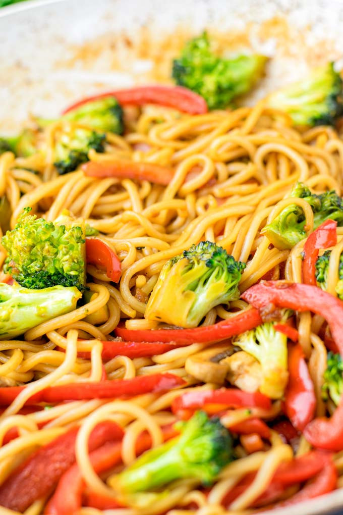 Stir Fry With Spaghetti Noodles
 Stir Fry Noodles [vegan one pot] Contentedness Cooking