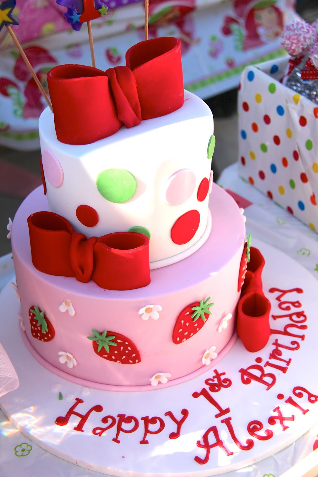 Strawberry Shortcake Birthday Cake
 Party Ideas Strawberry Shortcake Themed Birthday and DIY