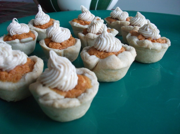 Sweet Potato Cream Cheese Pie
 Mini Sweet Potato Pies W Whipped Cinnamon Cream Cheese