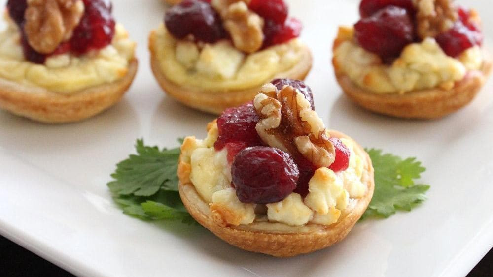 Thanksgiving Day Appetizers
 Make Ahead Thanksgiving Appetizers from Pillsbury