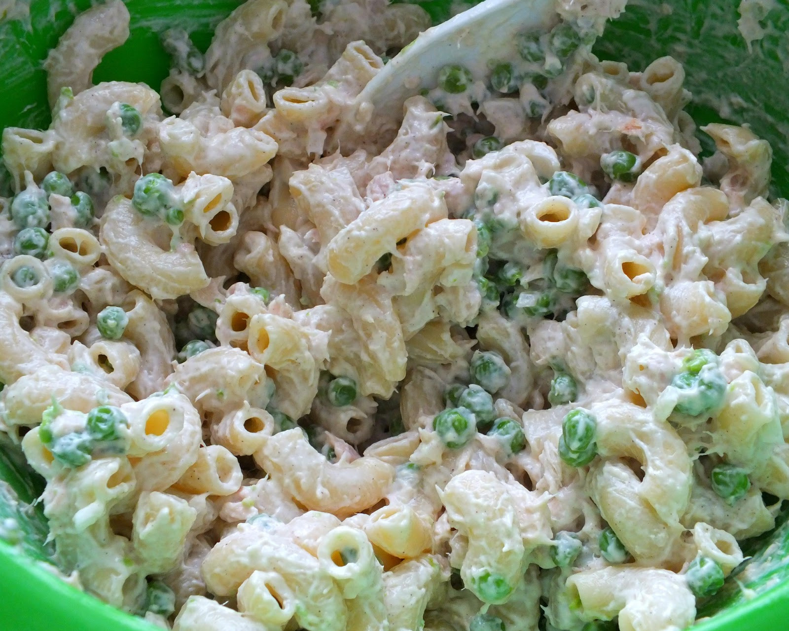 recipe for tuna macaroni salad with peas