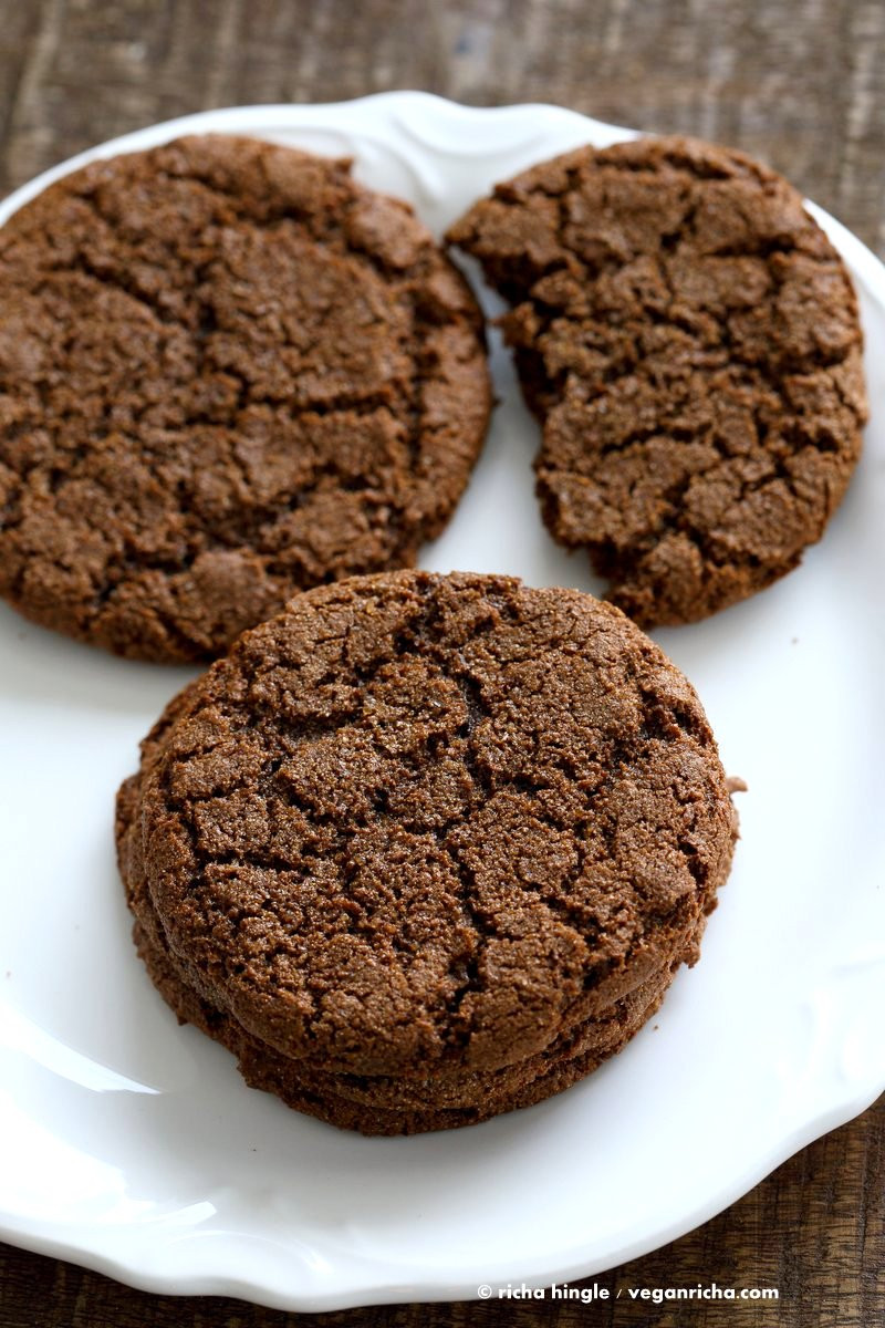 Vegan Ginger Molasses Cookies
 vegan ginger molasses cookies