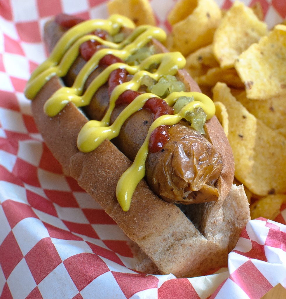 Vegan Hot Dogs
 Ve arian Hot Dogs Baked In