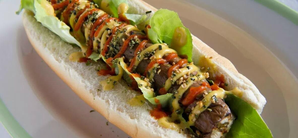 Vegan Hot Dogs
 9 Creative Vegan Hot Dog Recipes and Topping Ideas