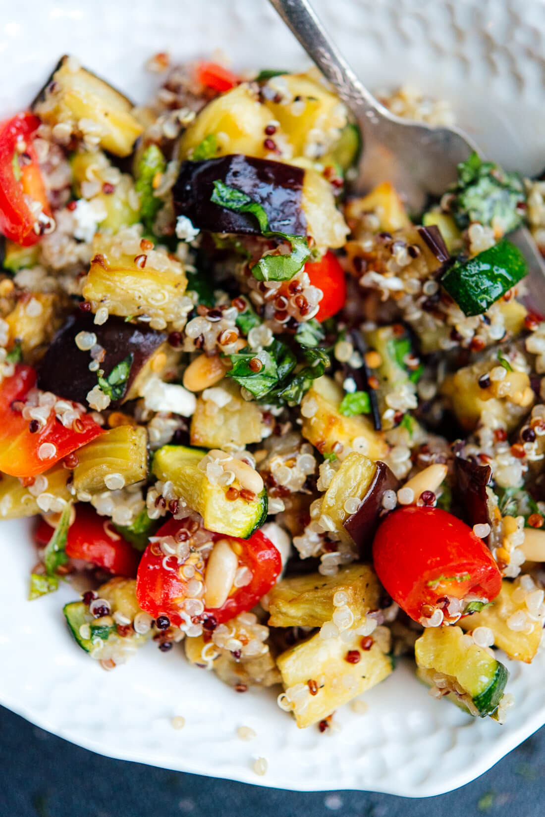 Vegan Recipe With Quinoa
 Mediterranean Quinoa Salad with Roasted Ve ables