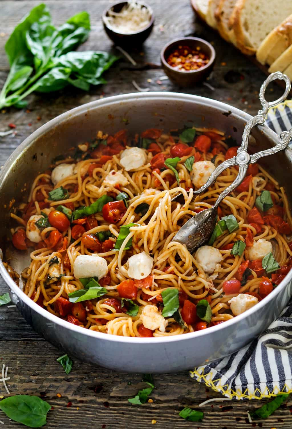 Vegan Spaghetti Noodles
 Vegan Pasta Caprese 30 minute meal Vegan Huggs