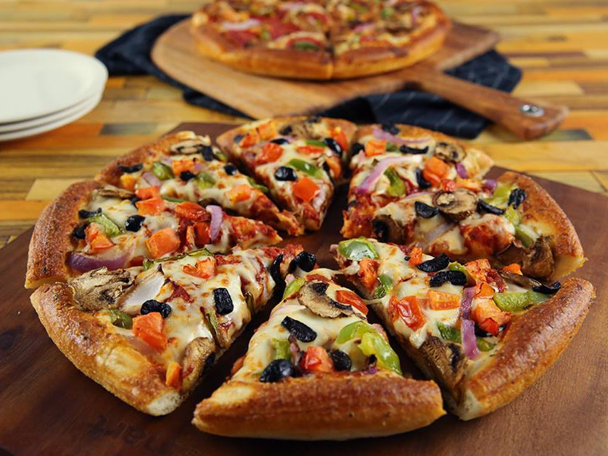 Veggie Pizza Pizza Hut
 Ranked The 10 best Pizza Hut pizzas Business Insider
