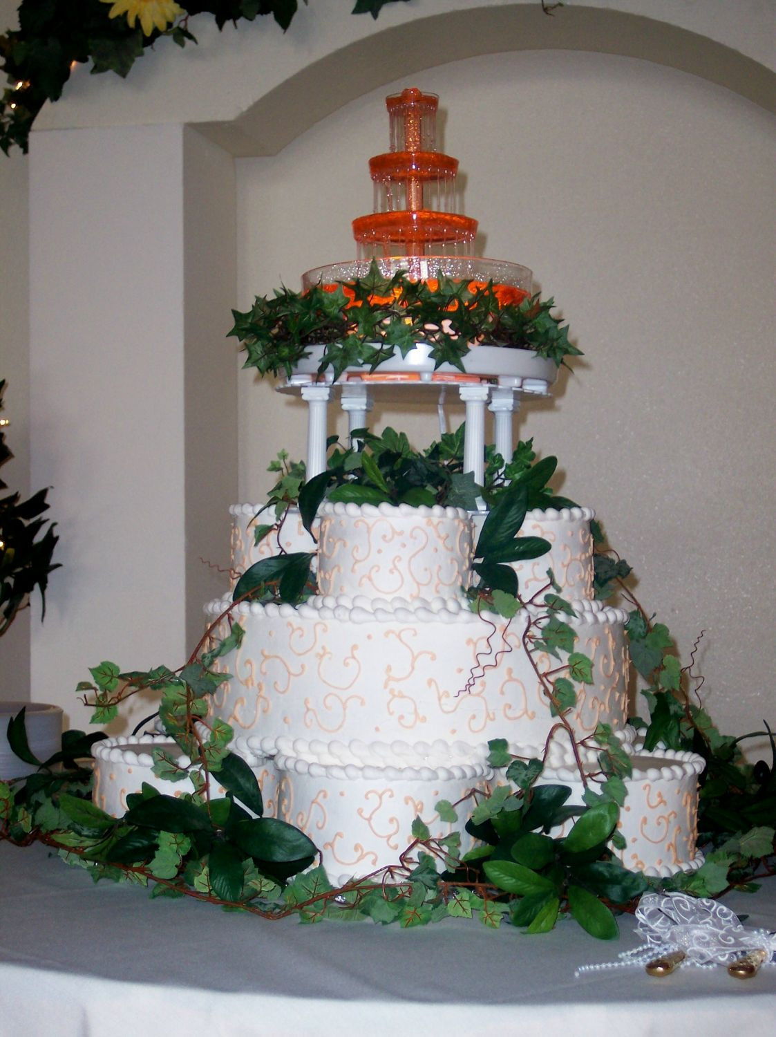 Waterfalls Wedding Cakes
 Wedding Cakes With Fountains We Need Fun