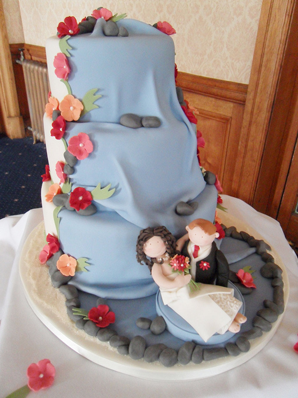 Waterfalls Wedding Cakes
 Waterfall Wedding Cake Designs Wedding Cake Cake Ideas