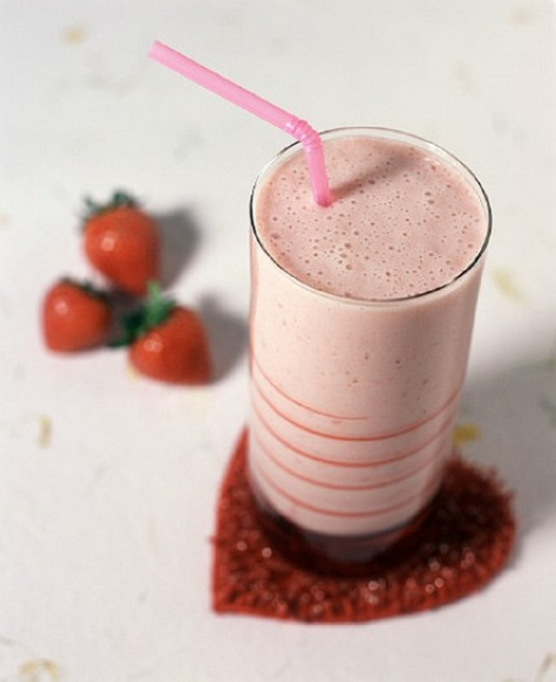 Weight Watchers Smoothies Mix Recipes
 Weight Watchers Delicious Strawberry Smoothie Recipe • WW