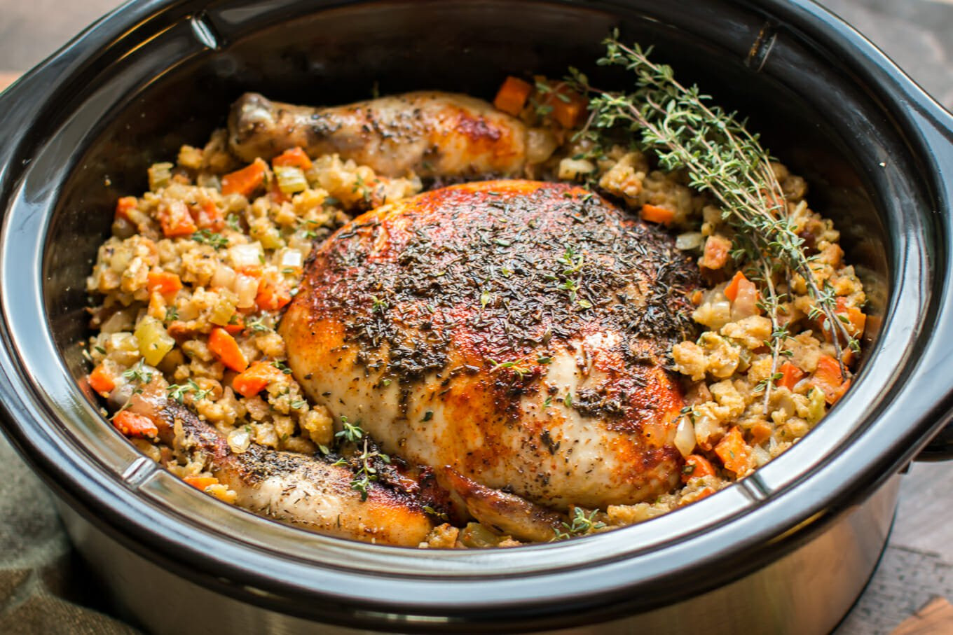 Whole Chicken Recipes Slow Cooker
 Slow Cooker Whole Chicken with Stuffing Cookware and Recipes