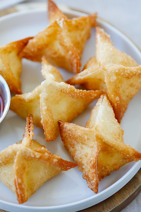 Wonton Appetizers With Cream Cheese
 It s Written on the Wall 22 Recipes for Appetizers and