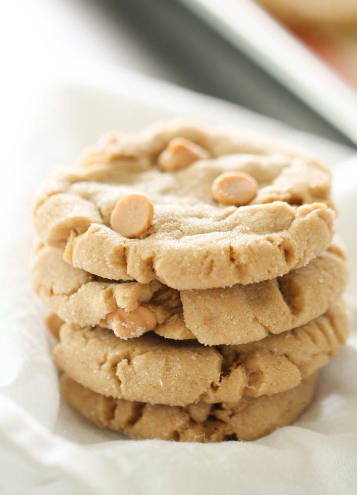 World'S Best Peanut Butter Cookies
 Copycat Disneyland Peanut Butter Cookies Recipe