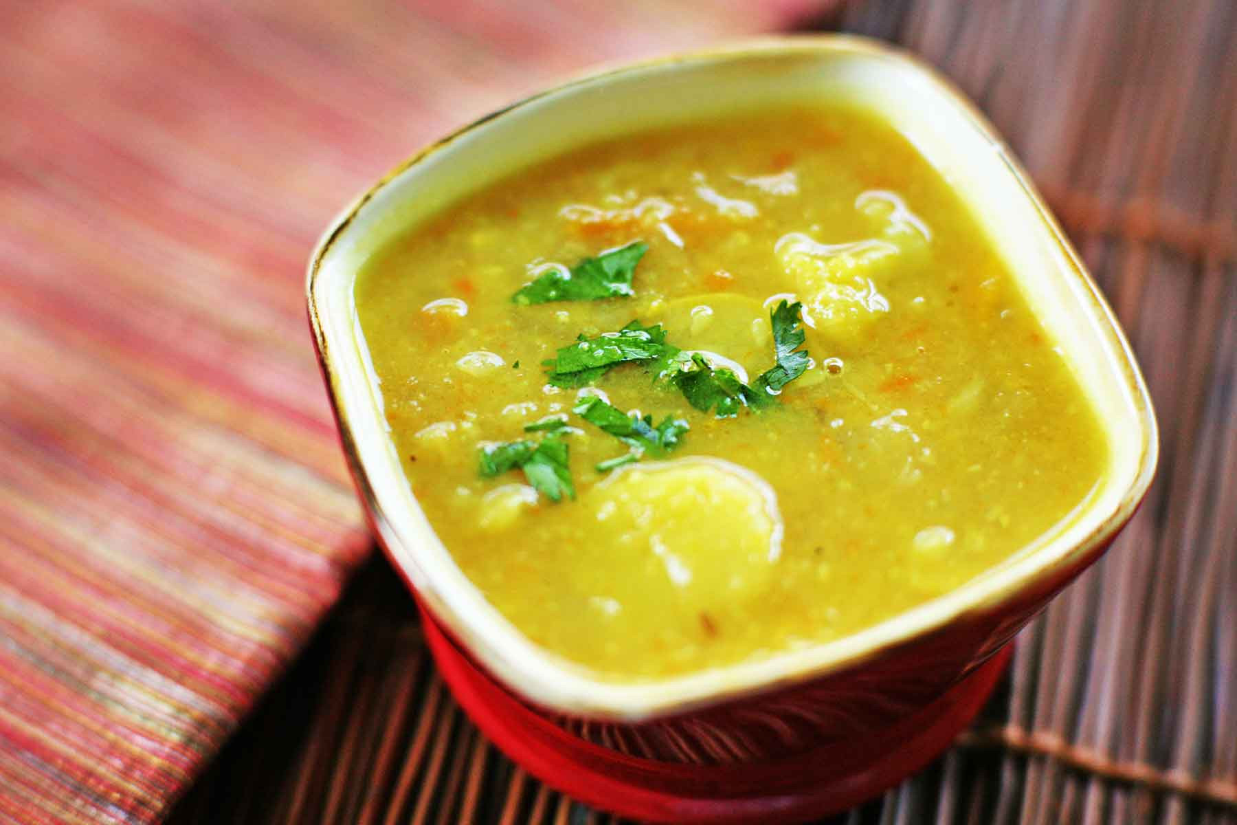Potato Curry Soup
 Curried Potato and Ve able Soup Recipe