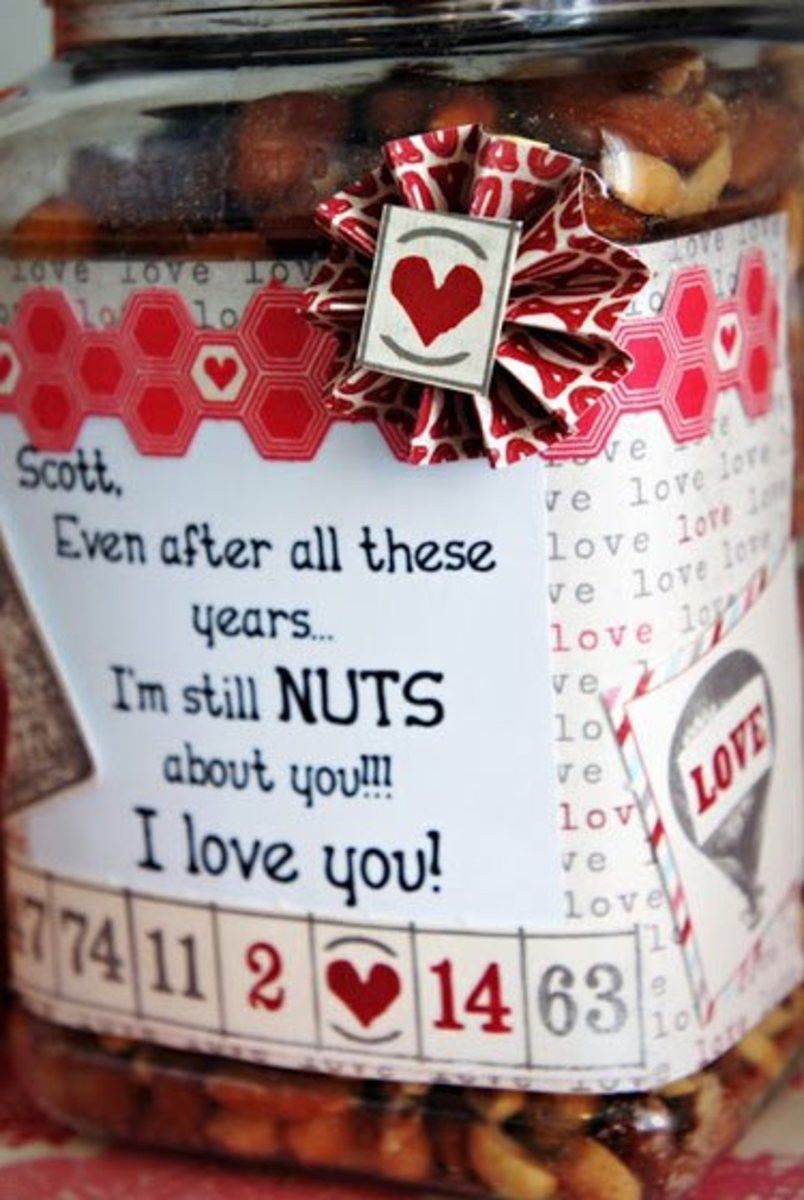 Gift Ideas For Valentines For Husband
 26 DIY Valentine Gifts for Him