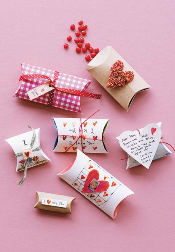 Gift Ideas For Valentines
 10 Romantic Handmade Valentine Ideas